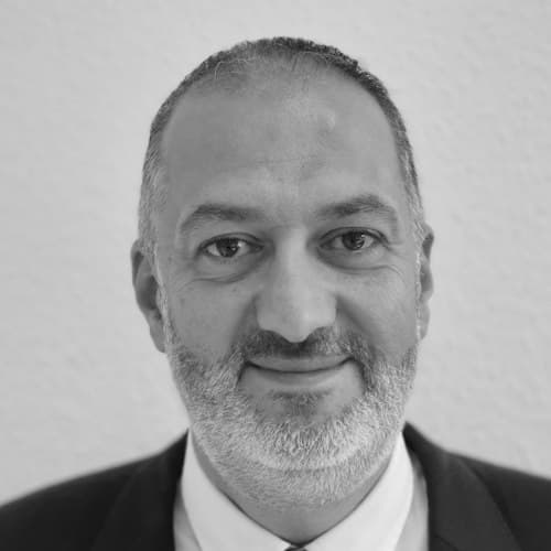 Timur Özcan