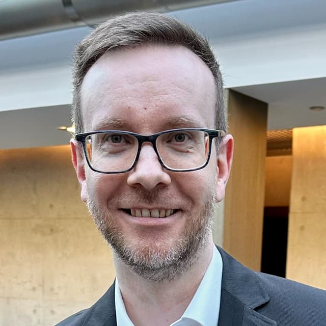 Sebastian  Mahn