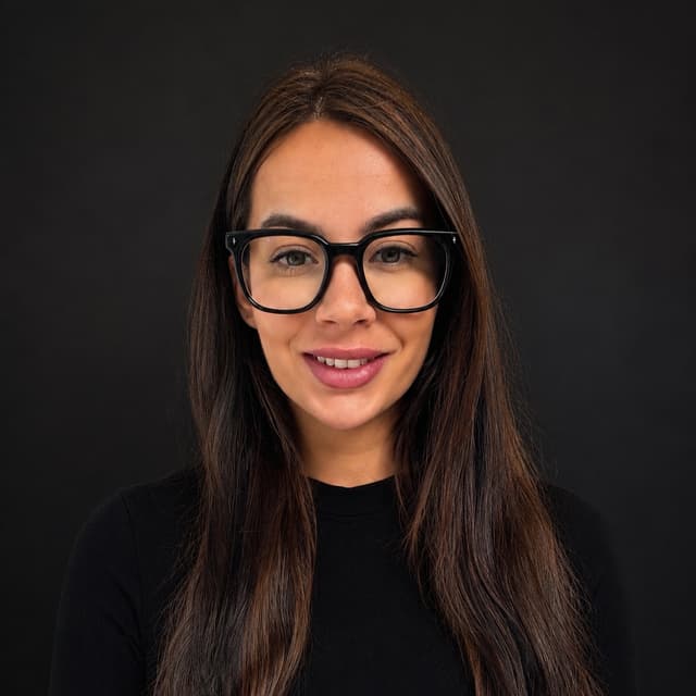 Laura  Cifuentes