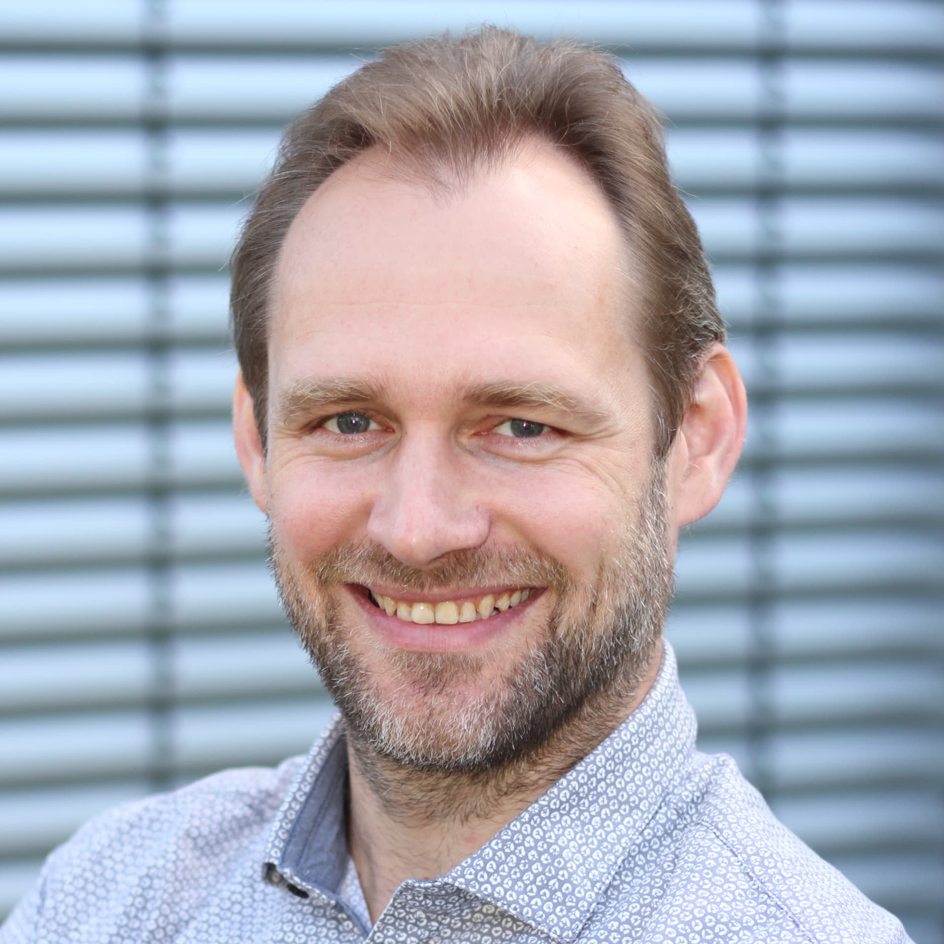 Stefan Schmid