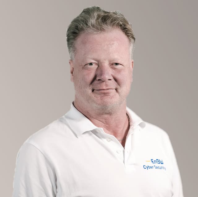 Dietmar  Tuttas