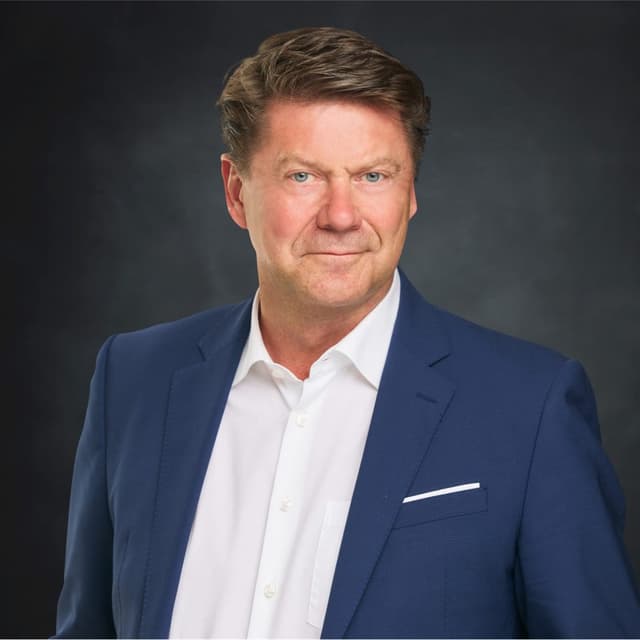 Martin Boeker